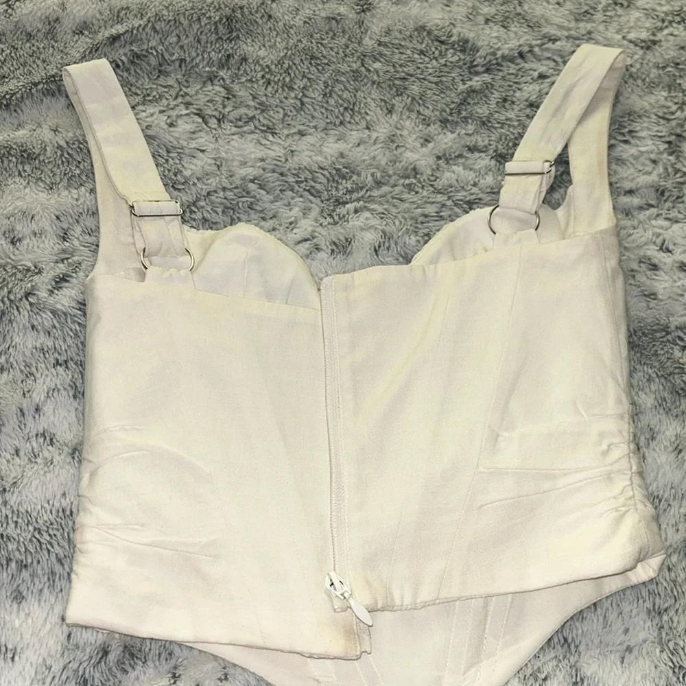 Mistress Rocks NWOT Cream Corset Top with Gathered Bust - Picture 3 of 4
